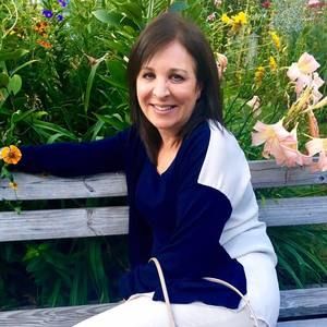 Meet your Posher, Wendy